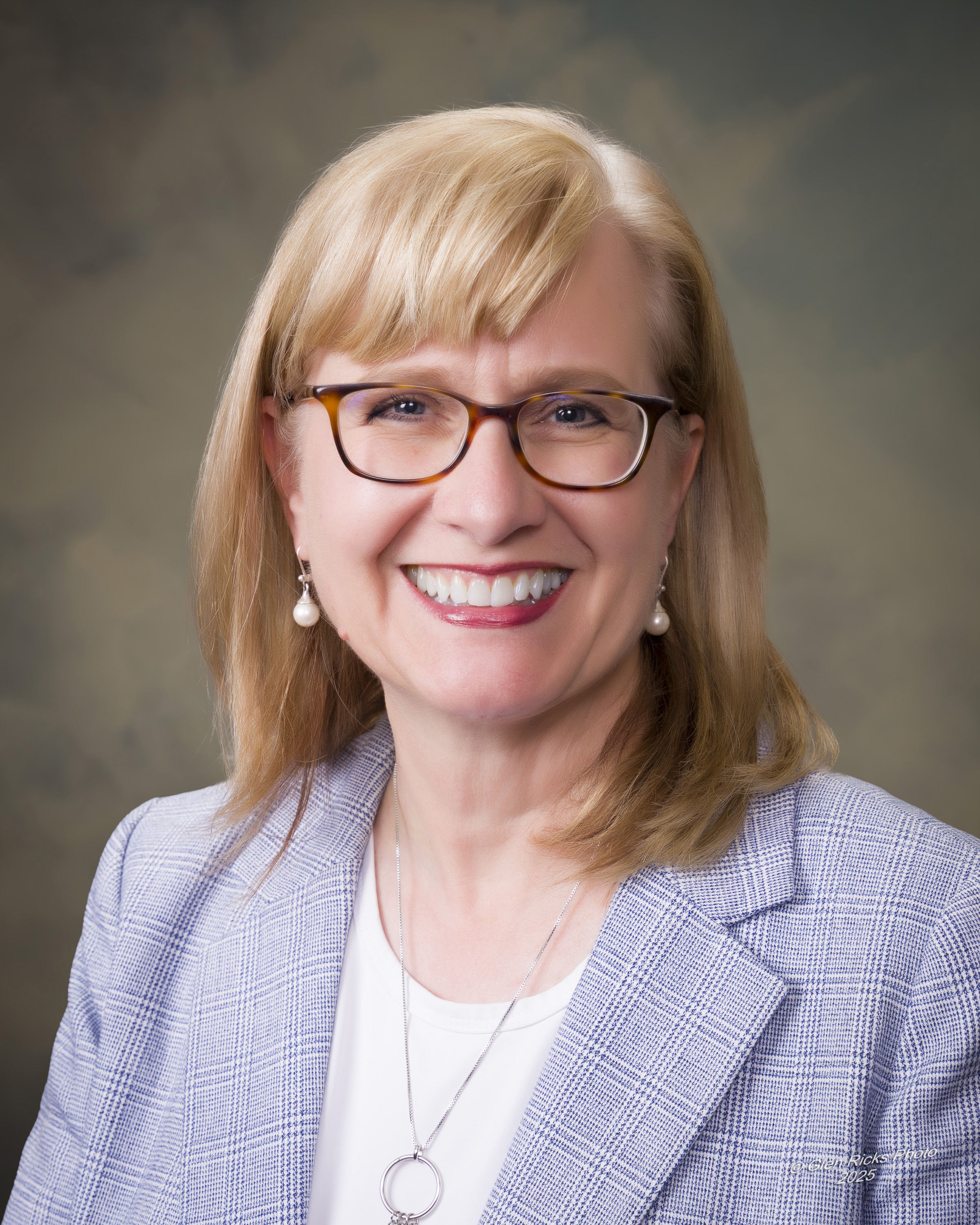 The Choice at the Peak: Why a Harvard Business School Dean Left for BYU and Found Her Greatest Blessing