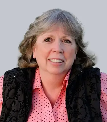 ViAnn, Senior Content Editor