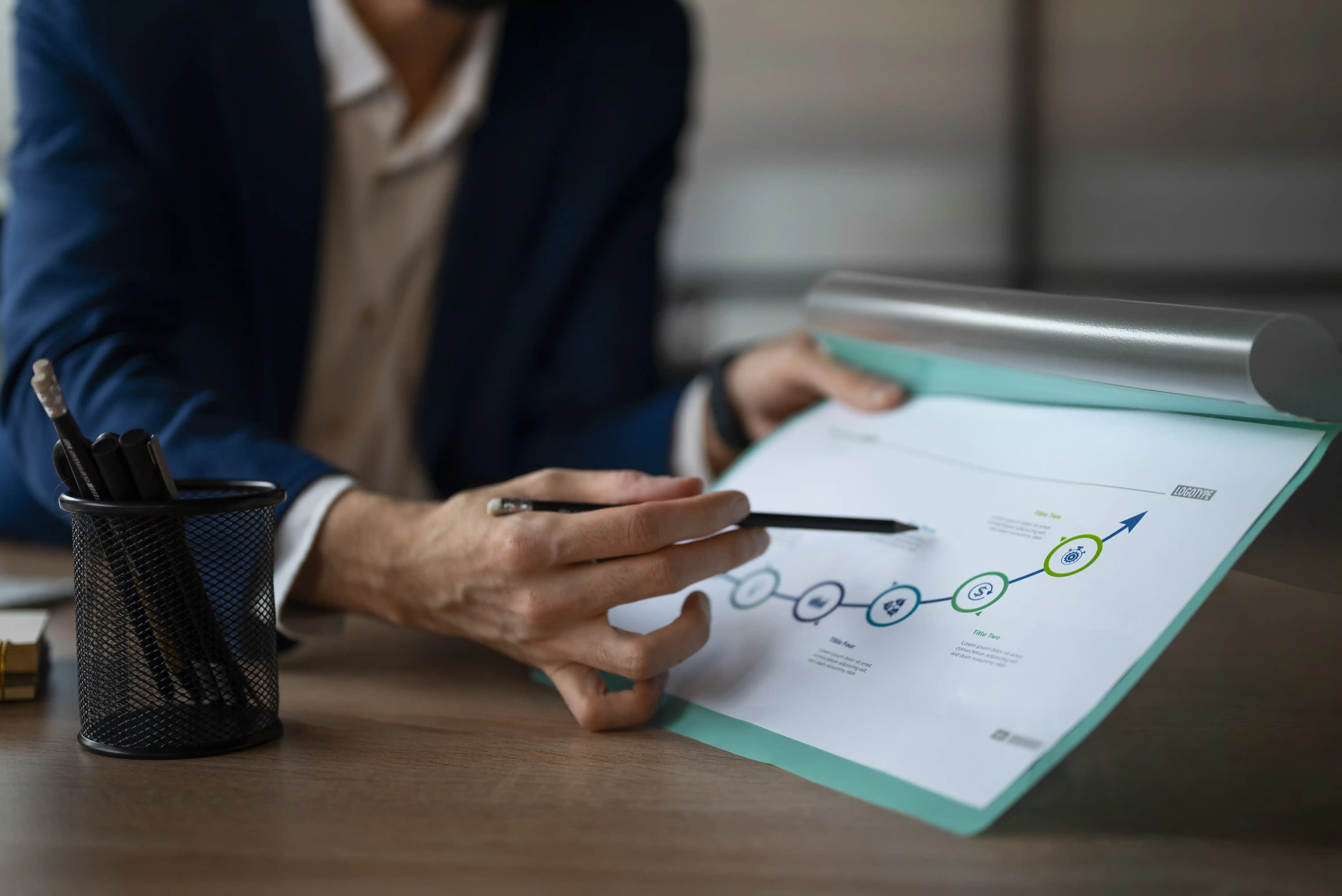 Angel Investor Who Built 9 Companies Shares His 6-Point Investment Criteria